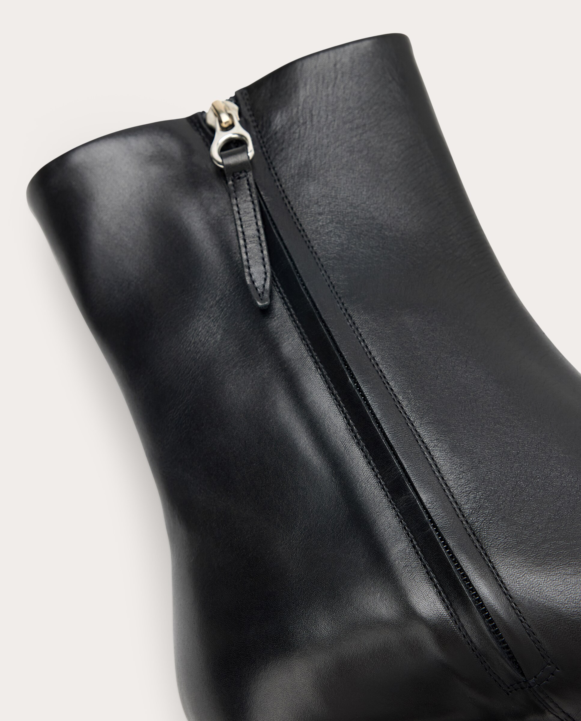 Botins Hedvig em Pele Preto-4