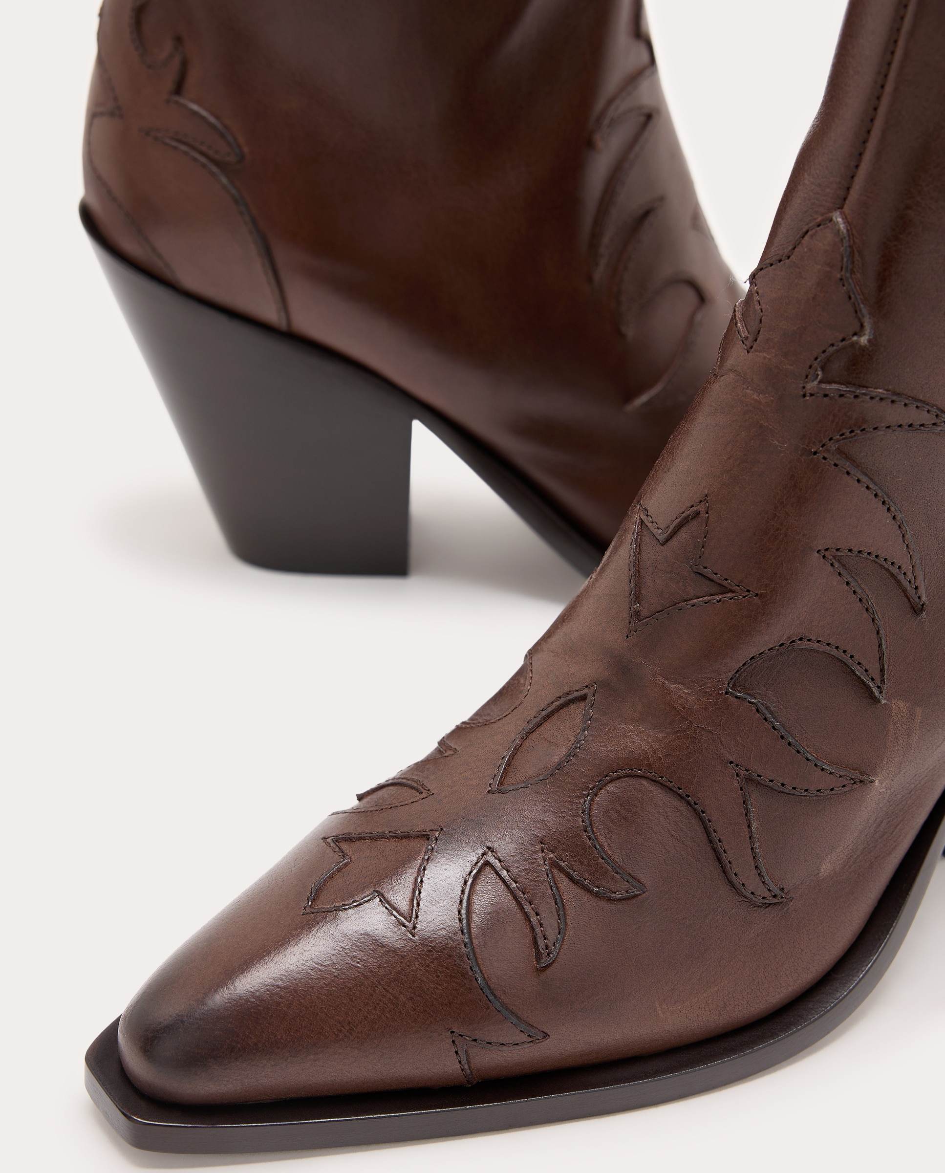 Botins Cowboy em Pele Castanho-5
