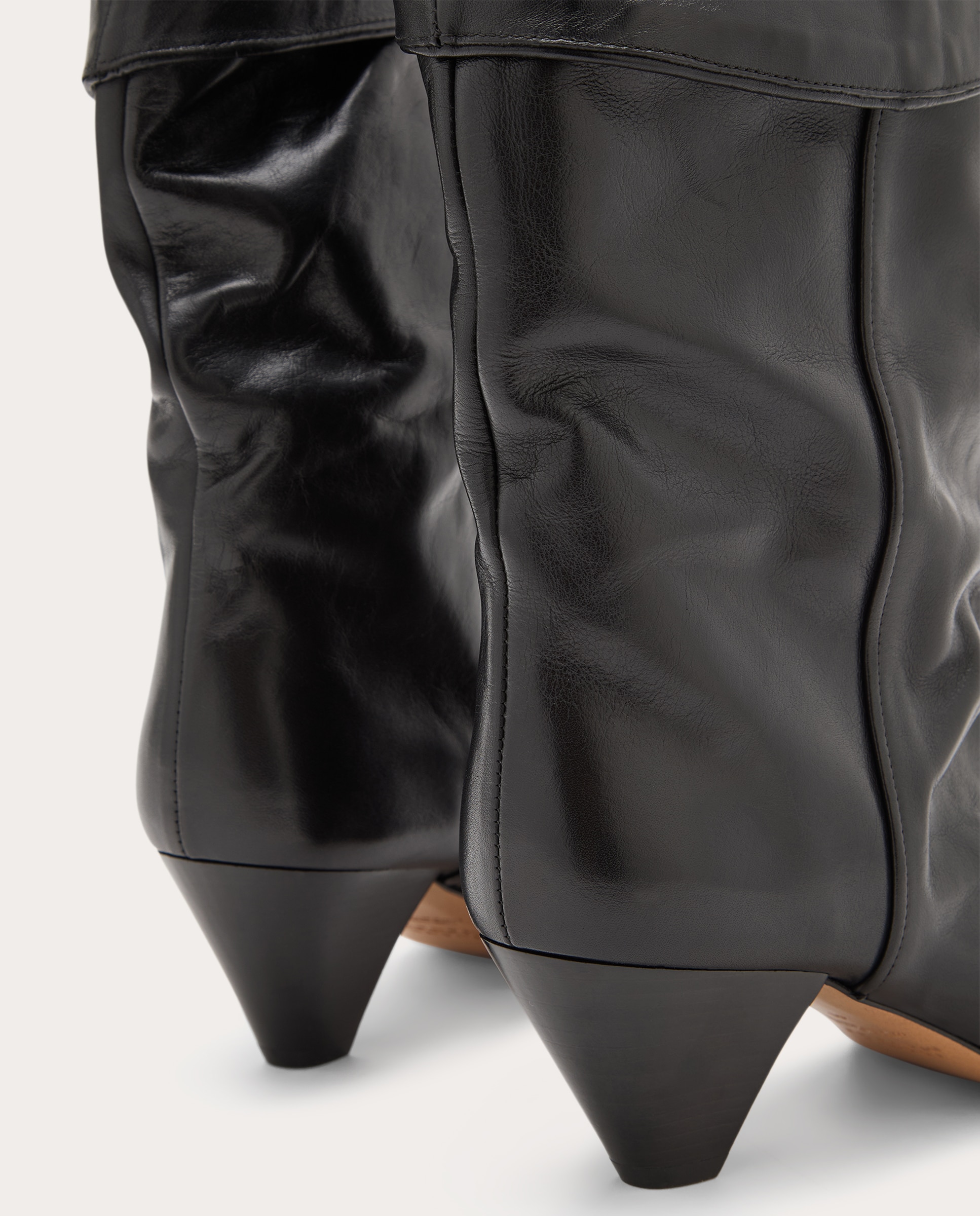Botins Dalby em Pele Preto-3