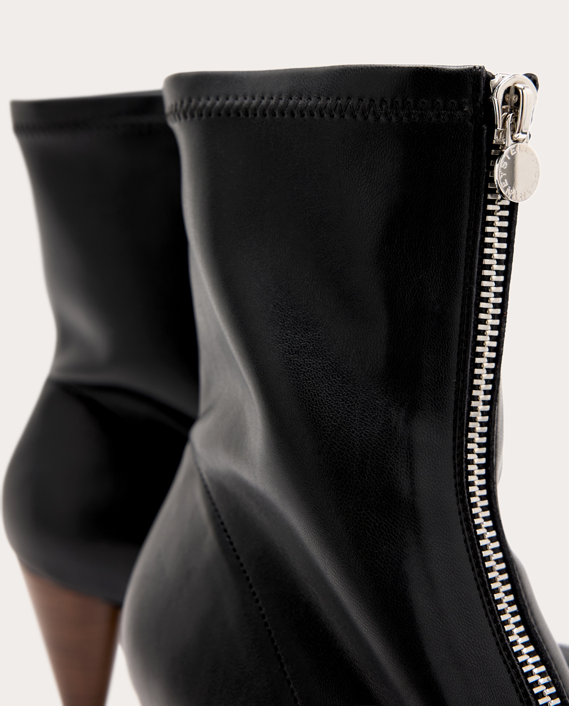 Botines con cremallera y tacón cónico - Negro Negro-4