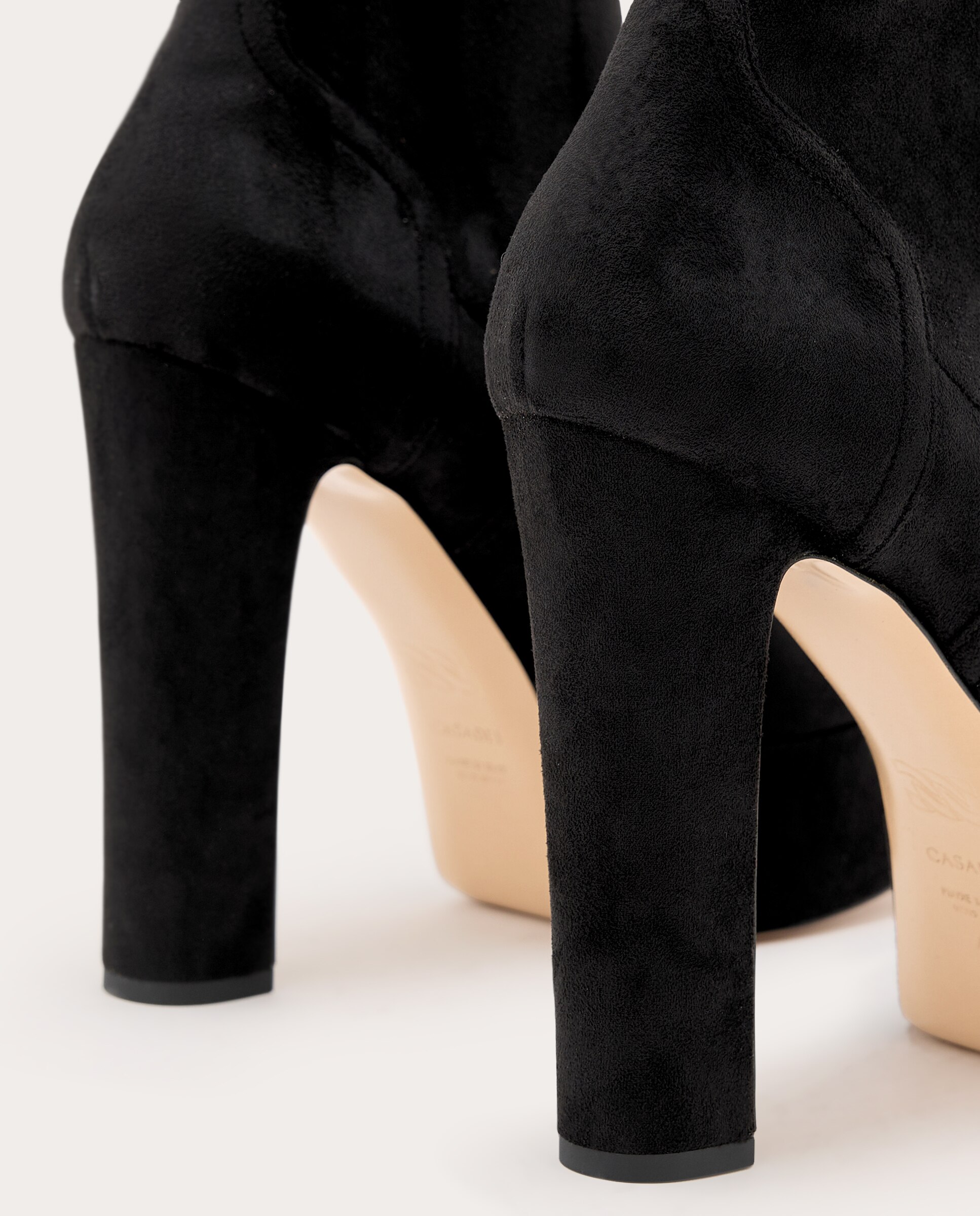 Imagen 3 de Botines Patty de ante - Negro Negro