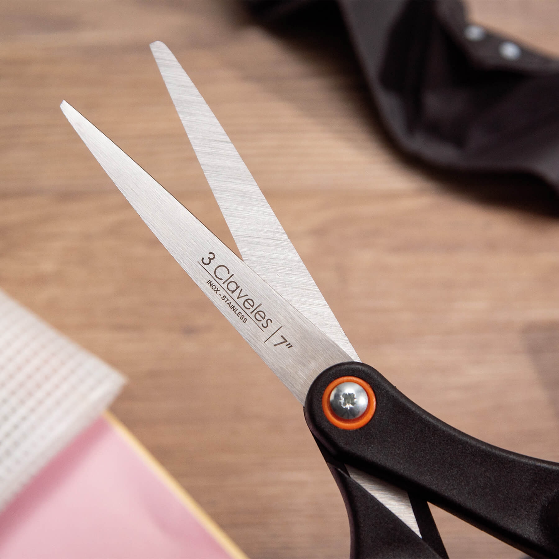 Tesoura de Vários Usos 3