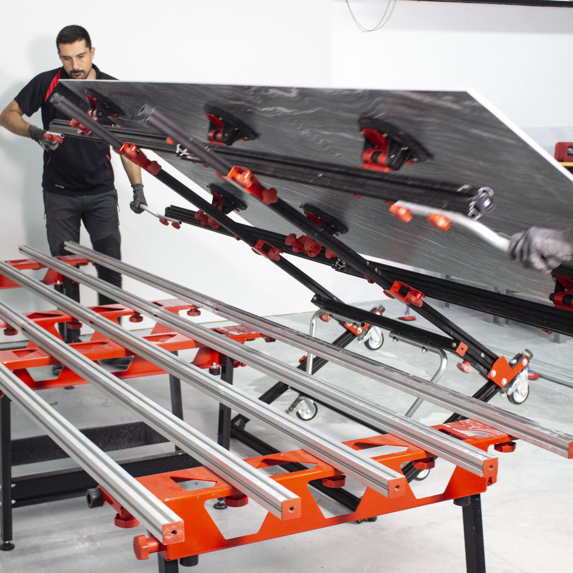 Mesa de Trabajo Portátil Slab Rojo / Negro-2