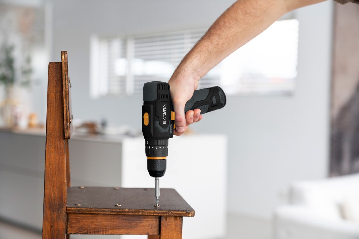 Set taladro atornillador Batavia con función percutora a batería 12V FIXXPACK T Negro-8