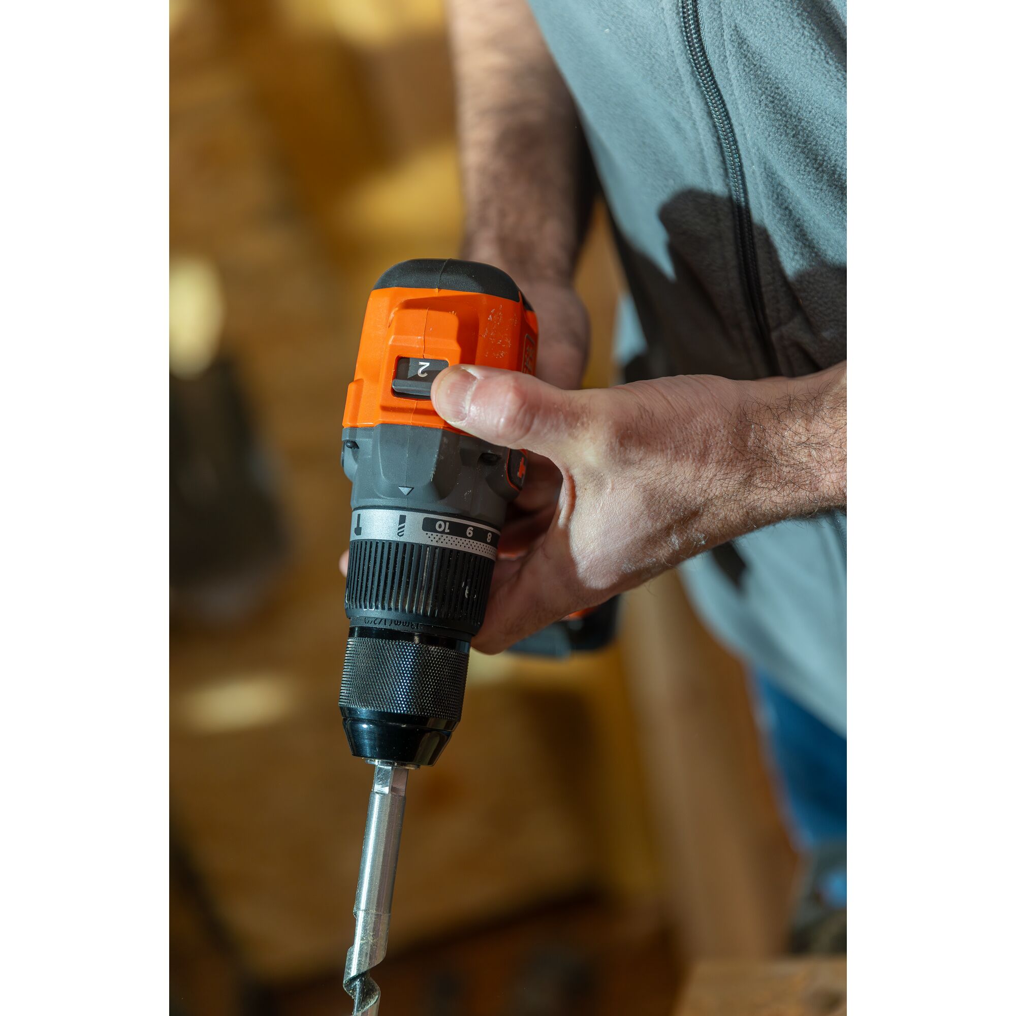 Berbequim de Percussão Black&Decker sem Escovas, 18 V, 2x2,5 Preto / Laranja-8