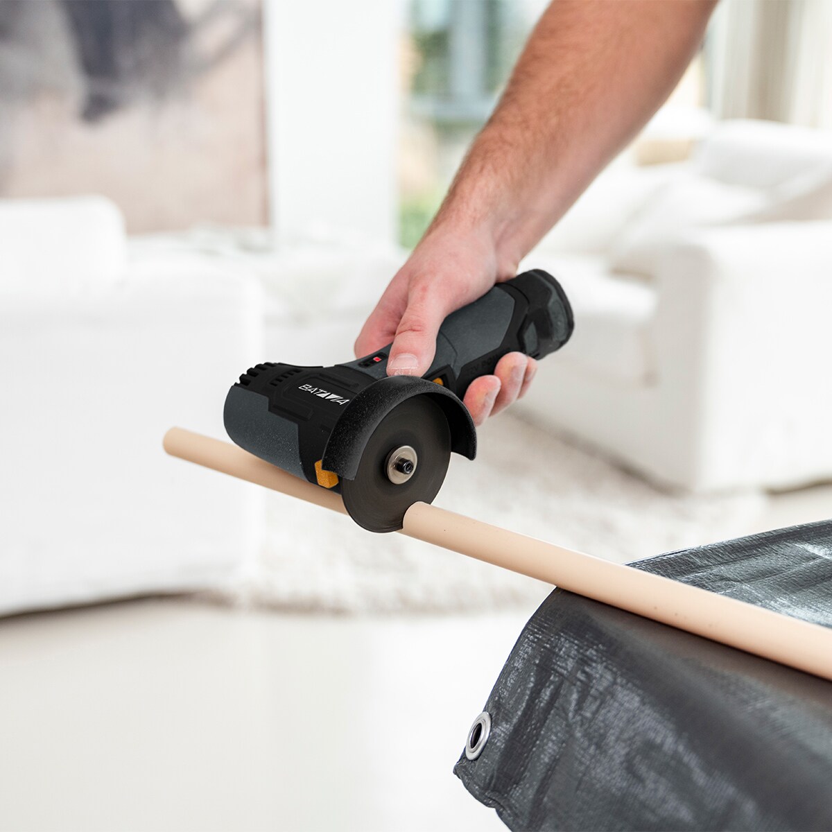 Set mini amoladora Batavia a batería 12V FIXXPACK A Negro-4