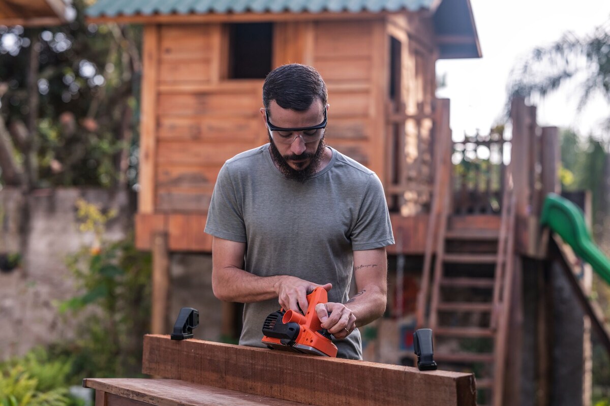 Cepillo Eléctrico 710W Naranja / Negro-2