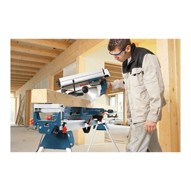 Serra de Esquadria com Mesa Superior -1800 W 3