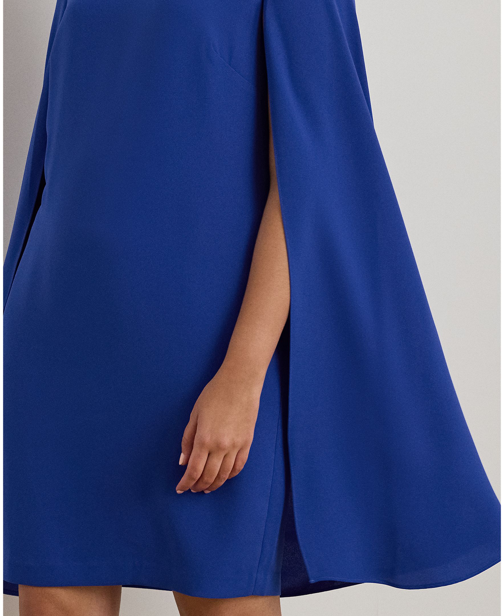 Vestido de Cocktail Tamanhos Grandes com Capa Azul-índigo-3