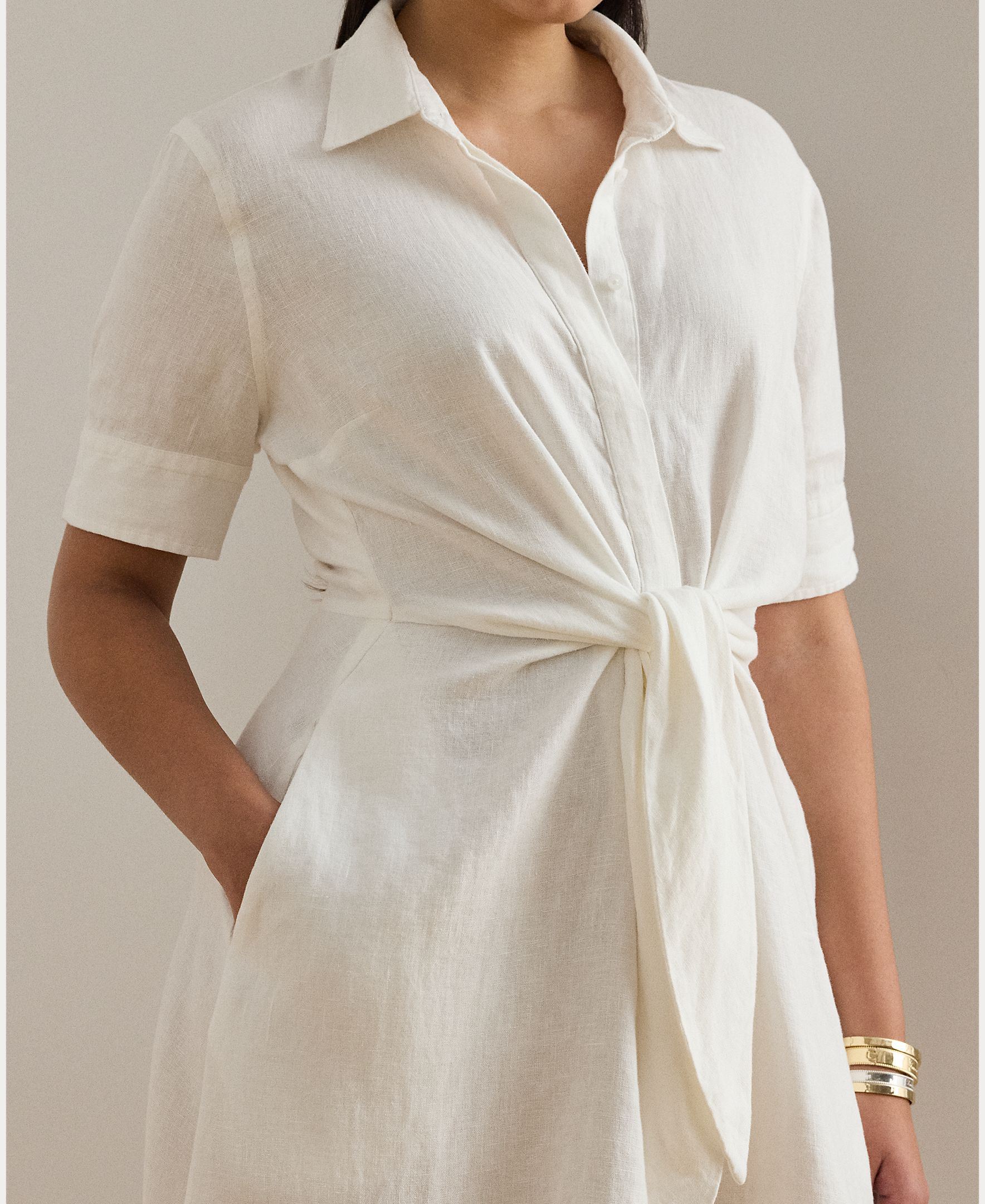 Vestido Midi Tamanhos Grandes em Linho Branco-5