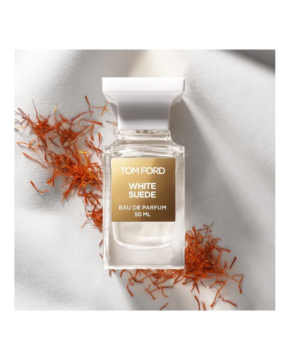 White Suede Eau de Parfum 2
