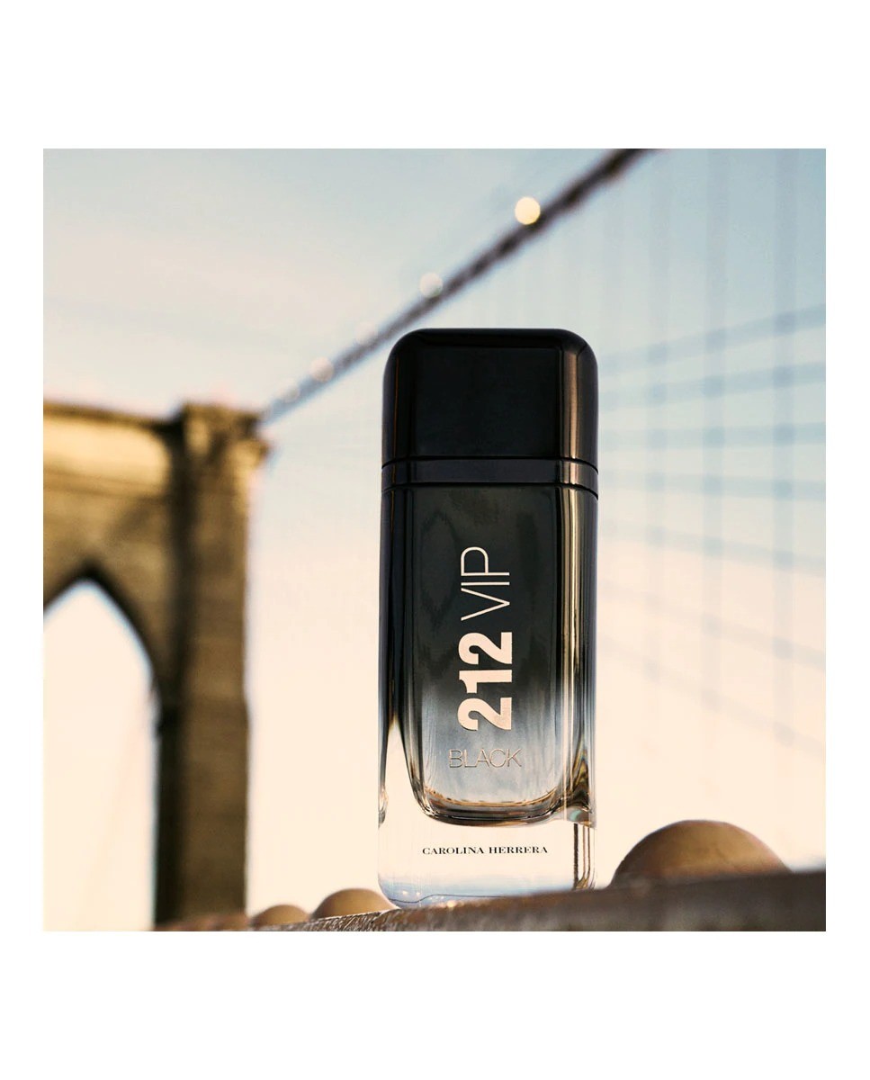 212 VIP Black Eau de Parfum 4