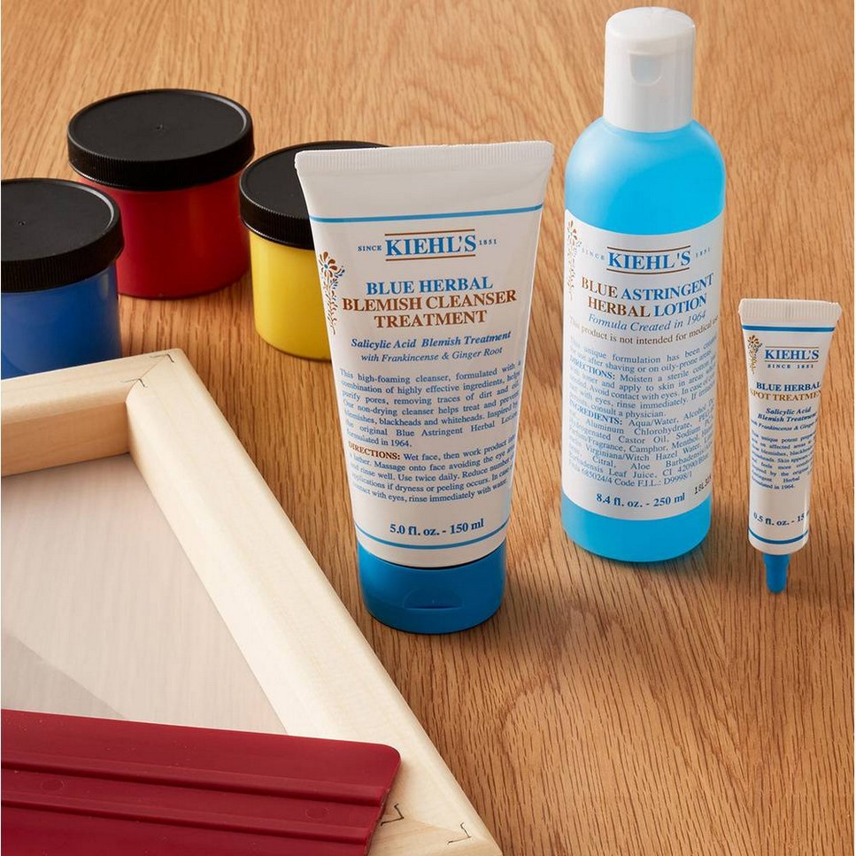 Blue Astringent Herbal Lotion - 250 ml 3