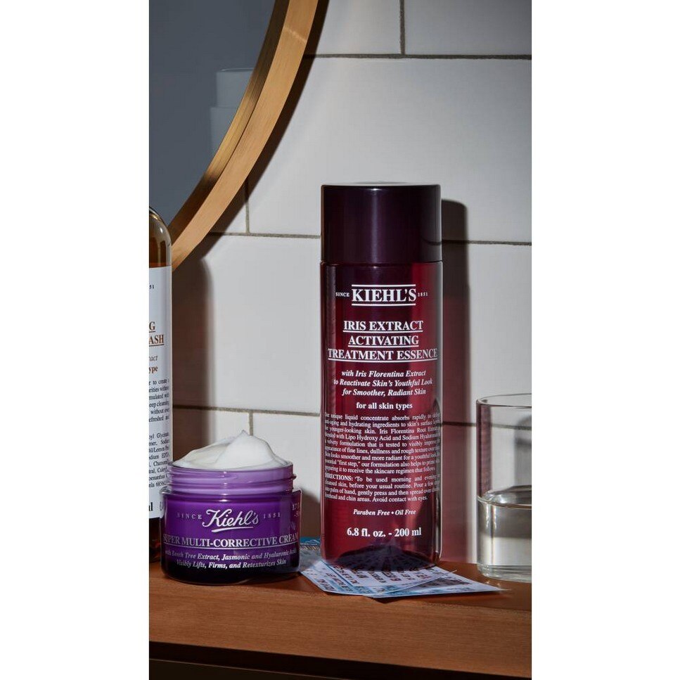 Iris Extract Activating Treatment Essence - 200 ml 4