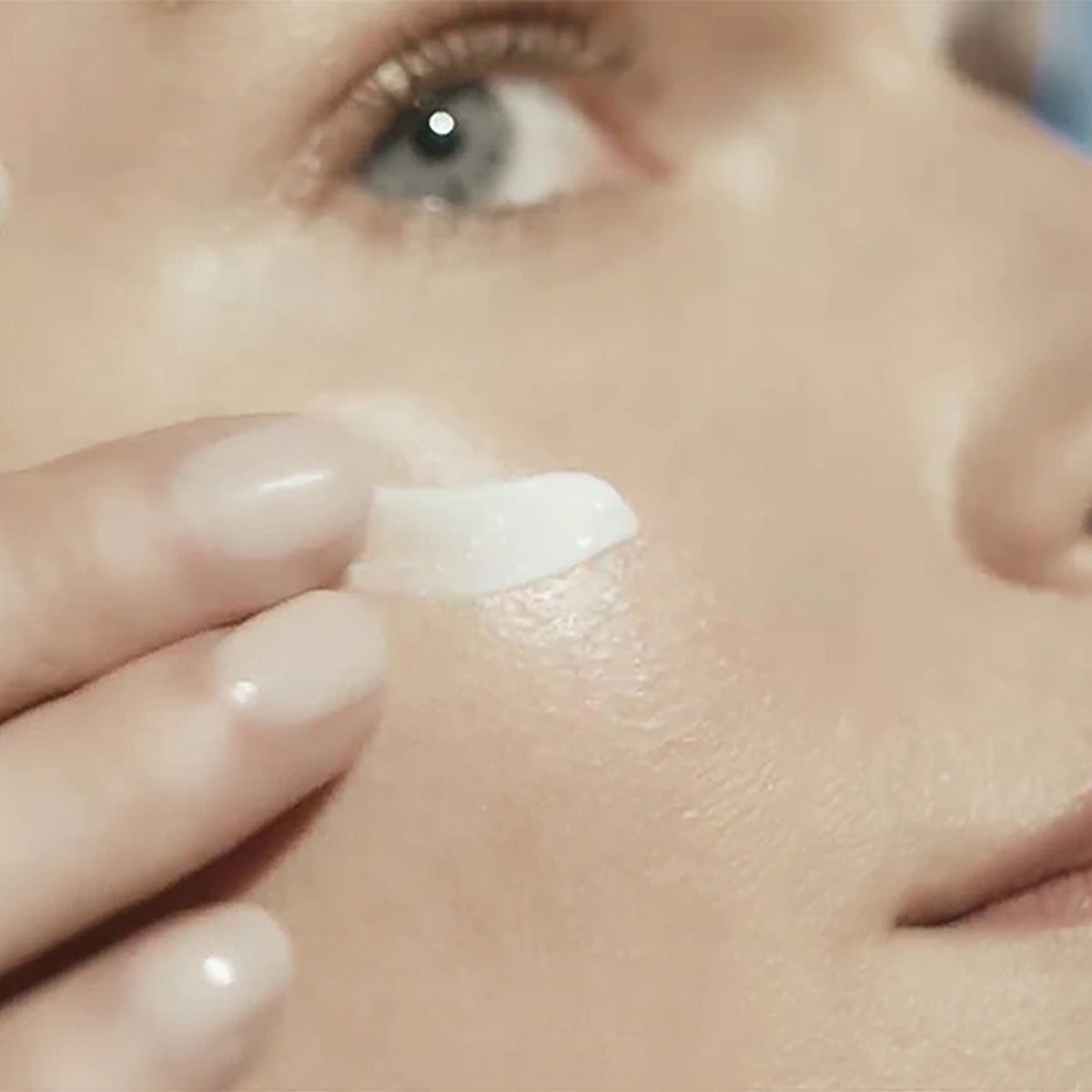 The Moisturizing Soft Cream - 100 ml 5