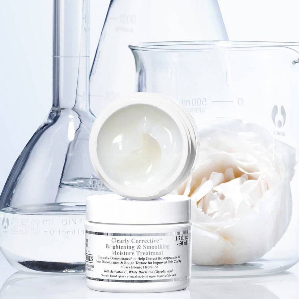 Clearly Corrective Brightening Smoothing Moisture Treatment - 50 ml 7