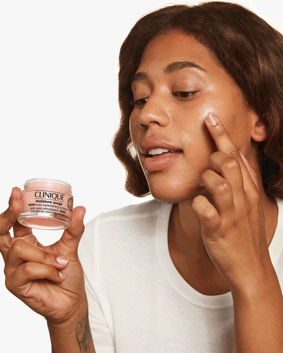 Moisture Surge™ 100H Auto-Replenishing Hydrator - 50 ml 4