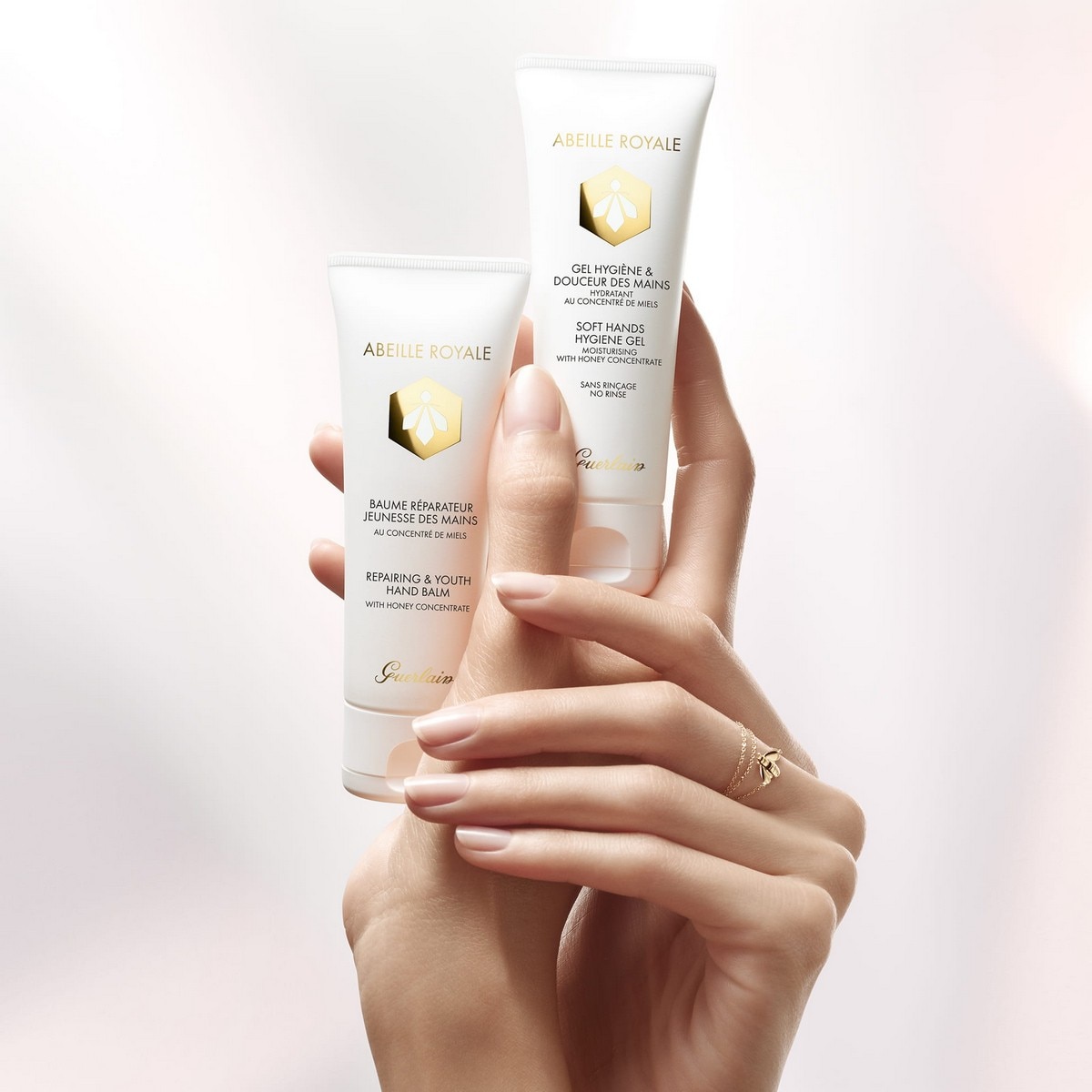 Bálsamo Reparador de Mãos Abeille Royale - 40 ml 6