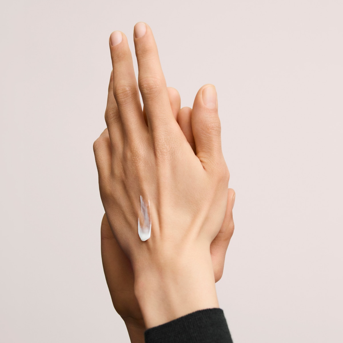 Creme Cuidado Completo de Mãos Les Mains Hermès 3