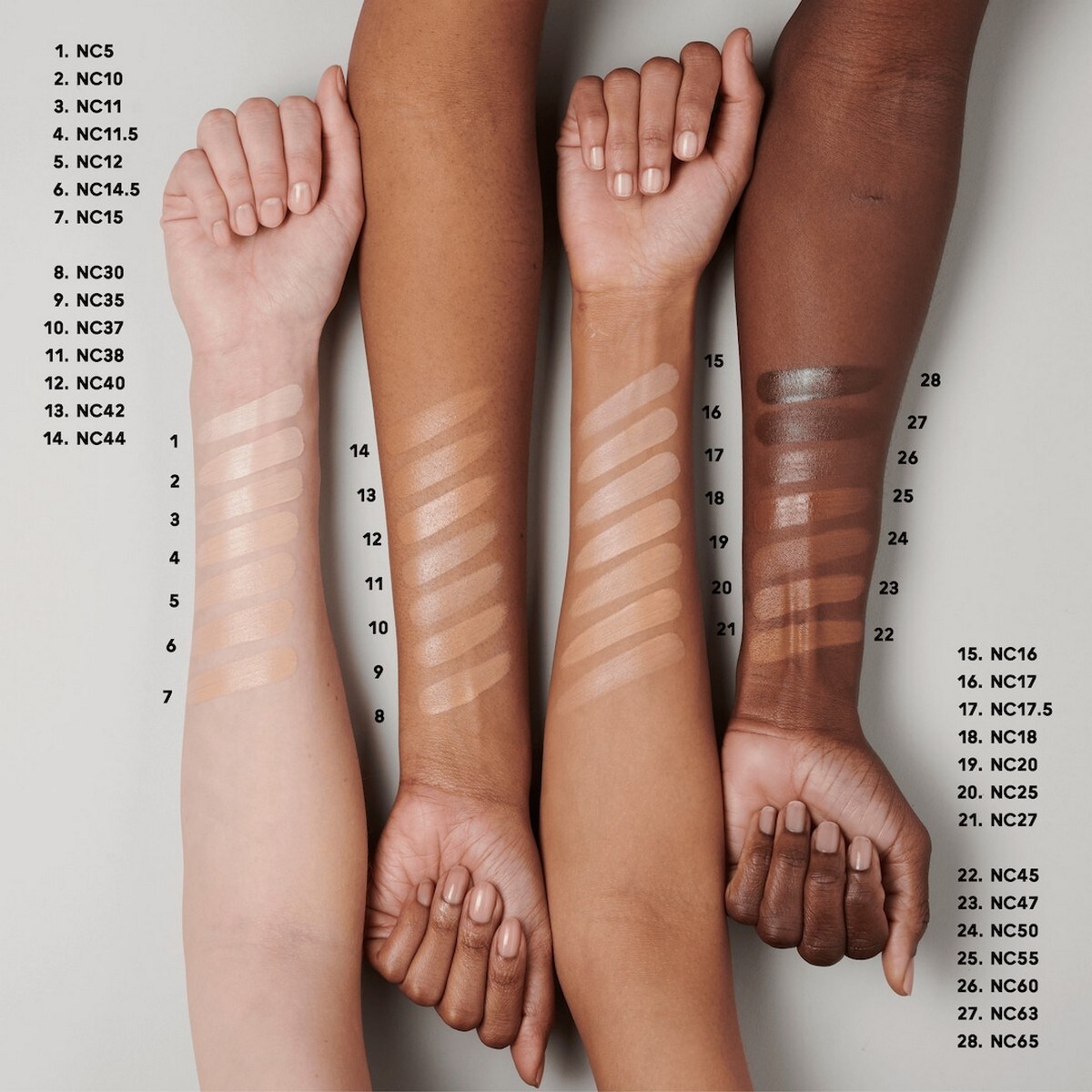 Base de Maquilhagem Studio Radiance Serum Powered™ - 30 ml NC5-4