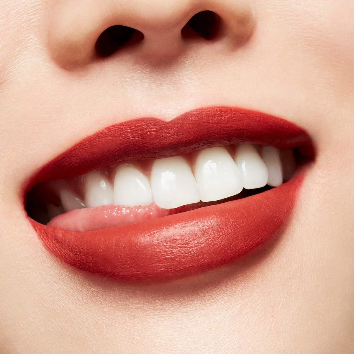 Batom Retro Matte Liquid Lipcolour - 5 ml Chili Addict-4