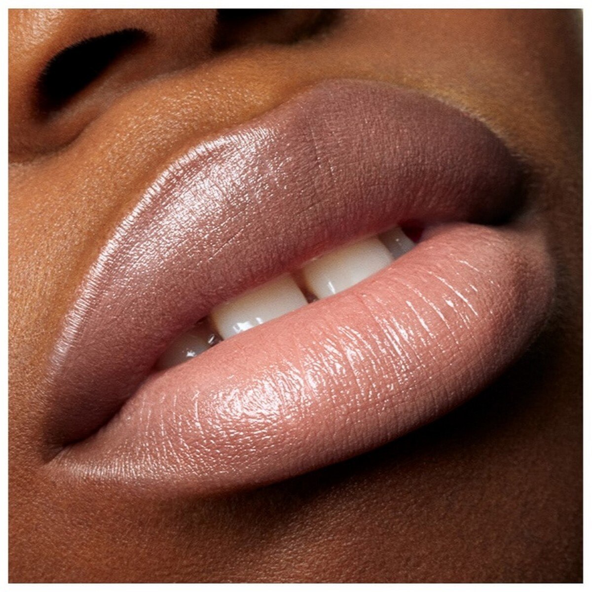 Bálsamo de Lábios Semi-mate com Cor ARGILA-5