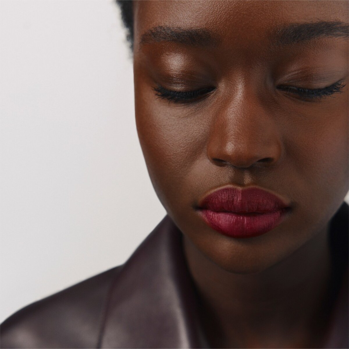 Lápis Para Lábios Trait d'Hermès 97 Pourpre Figue-3