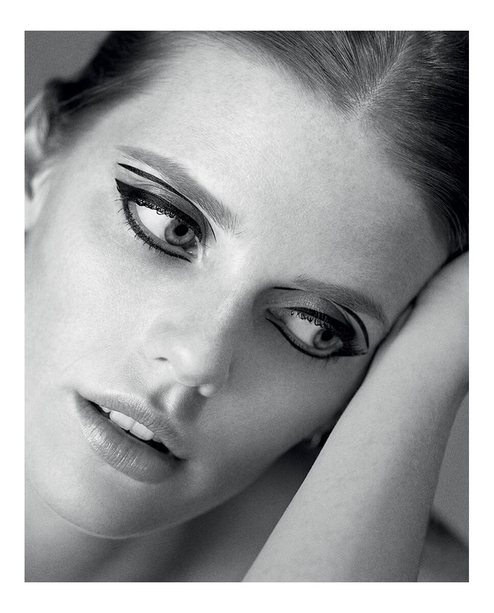 Delineador Ligne Noire 7