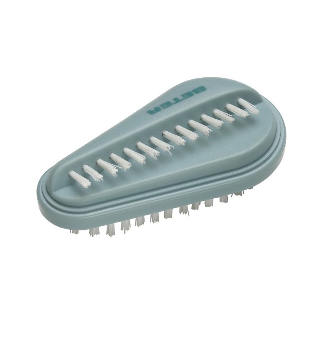 Escova Unhas com Asa Nylon Beter 3