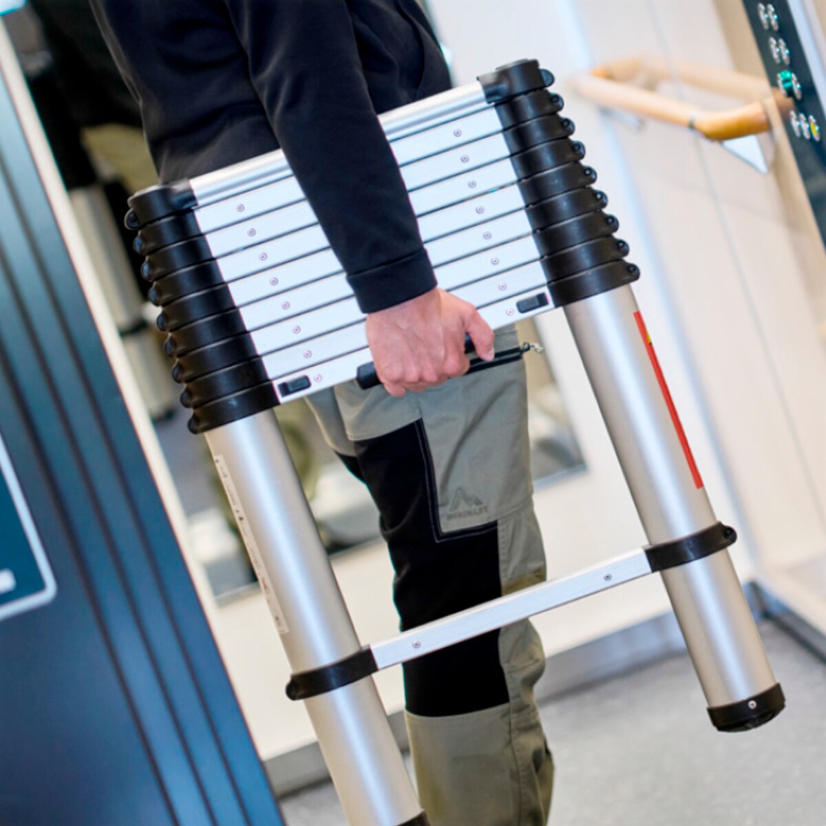 Escada Telescópica Eco Line - 3,80 m 5