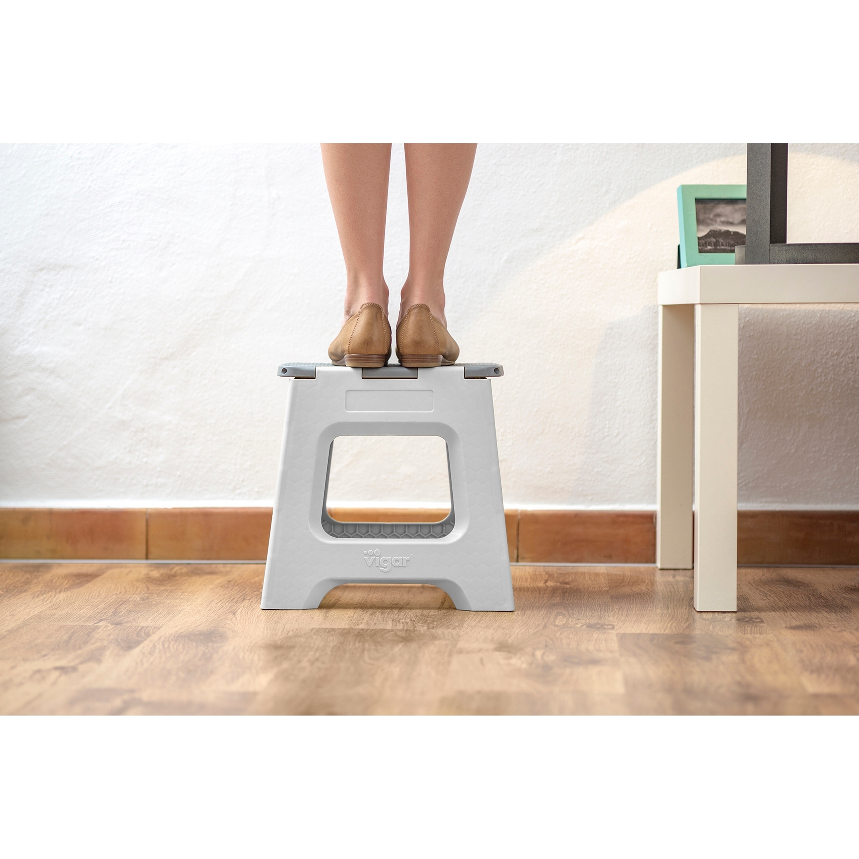 Taburete Plegable Plástico Compact 32 cm Gris-4