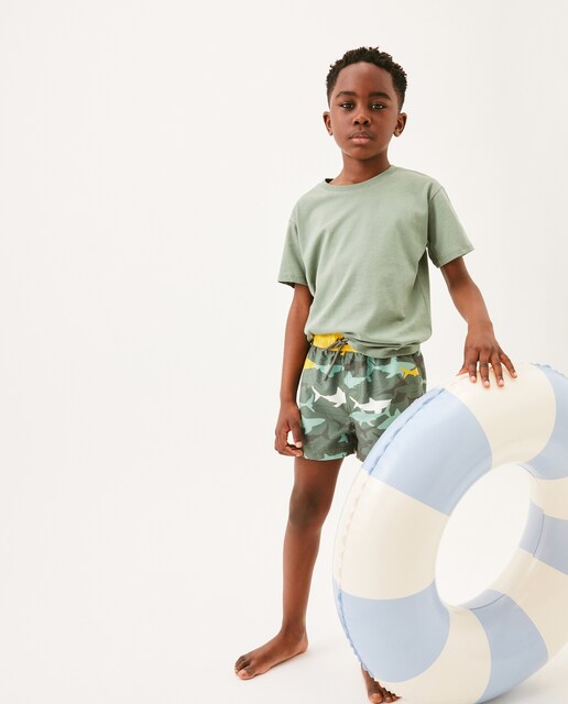 Bermuda de niño