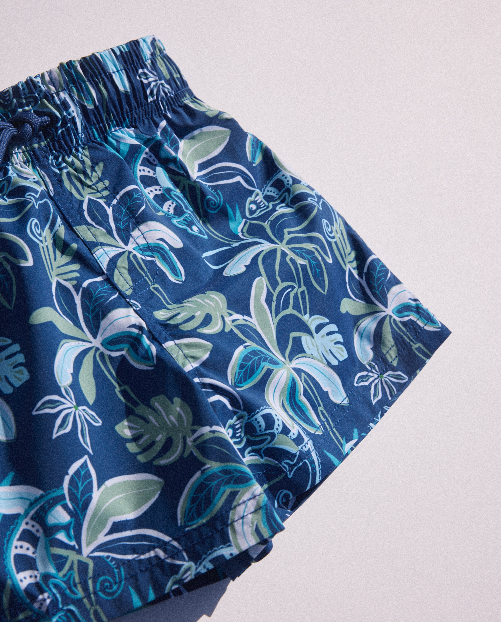 Calções de Banho com Estampados de Desenhos Azul-marinho-4