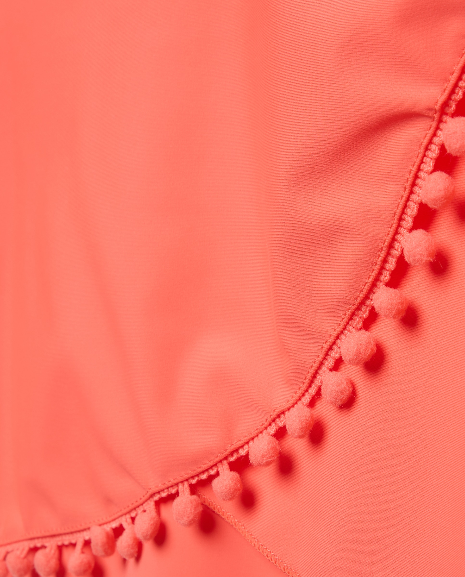 Páreo Tipo Saia com Bolinhas 600 Vermelho-2