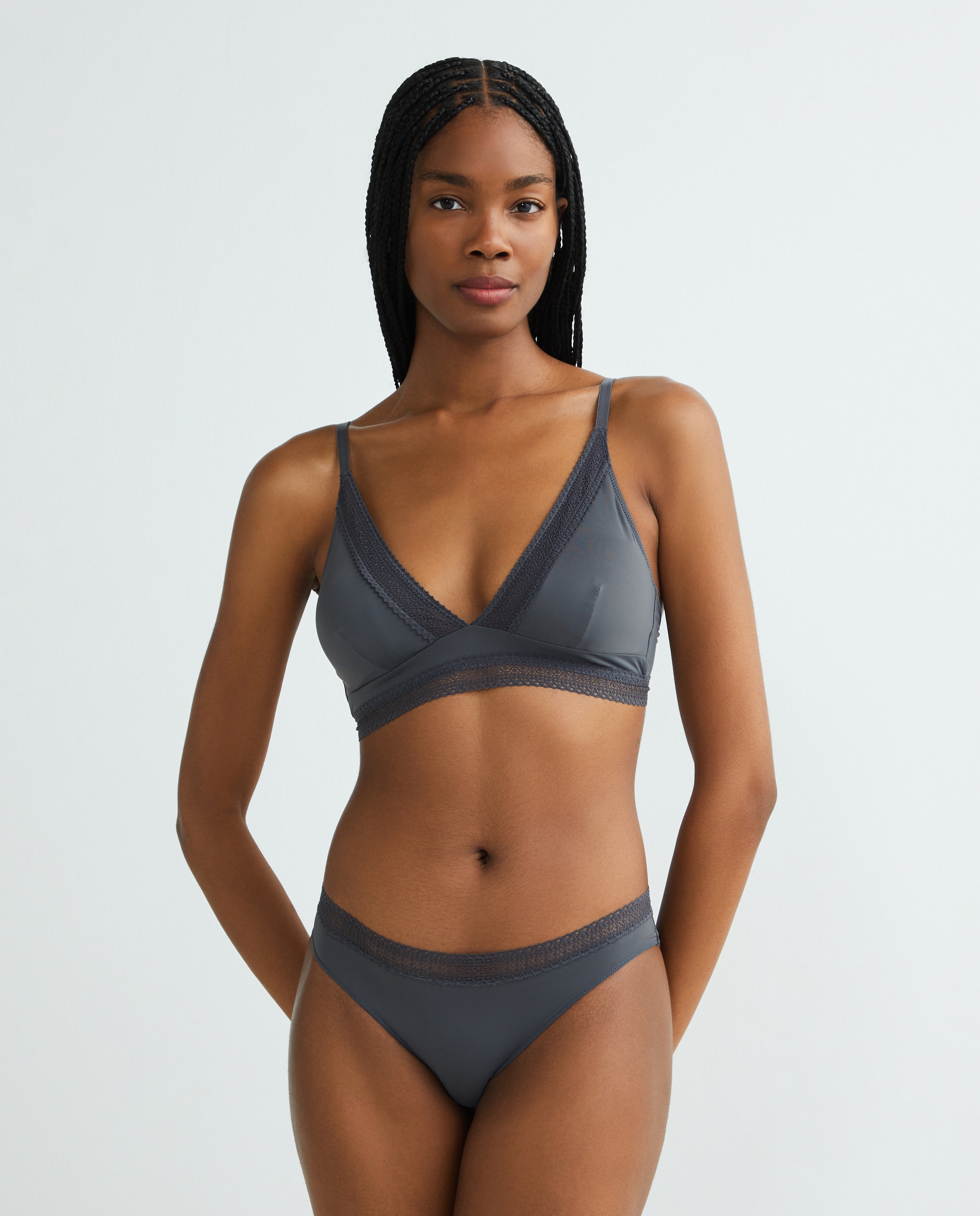 Imagen 0 de Braga encaje