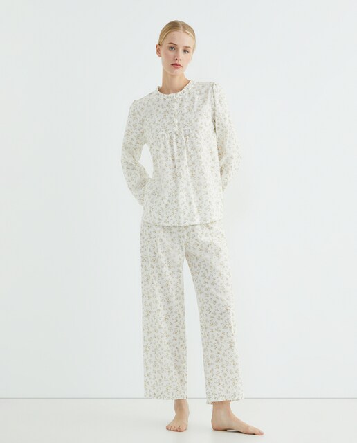 Imagen 0 de Pijama Mujer Estampado Flores