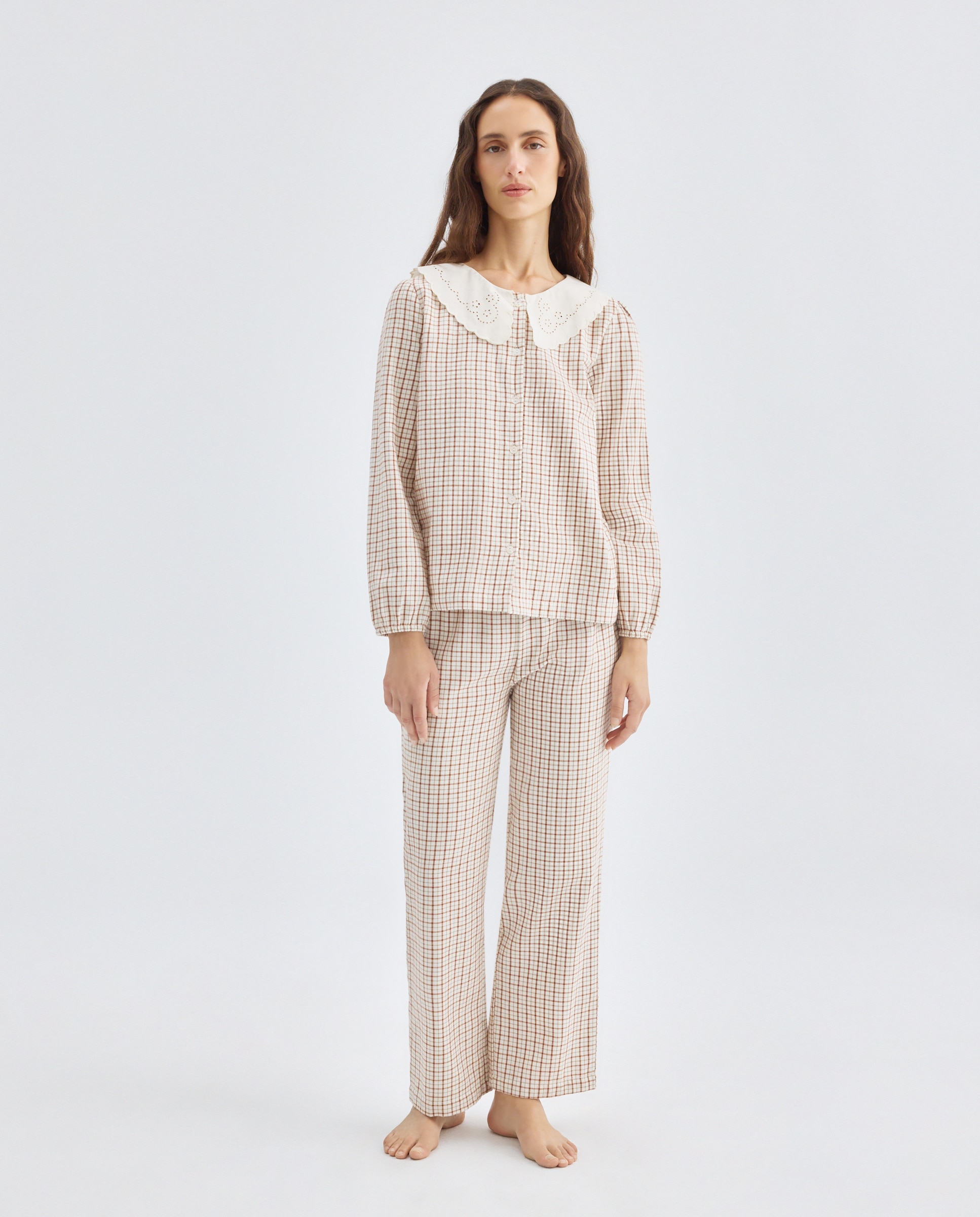 Imagen 0 de Pijama mujer algodón cuello smock cuadro ventana