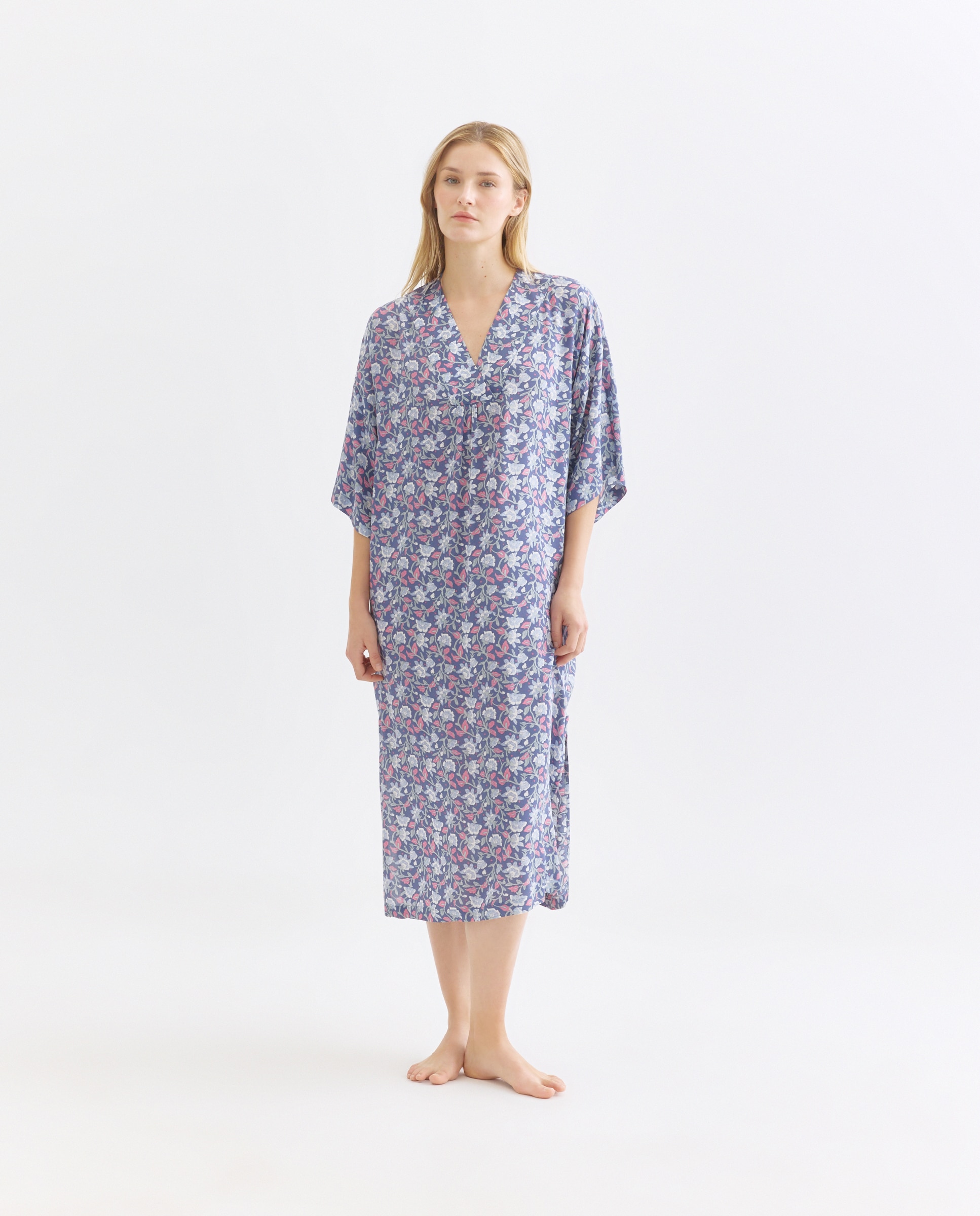 Imagen 0 de Camisón mujer túnica estampada escote pico