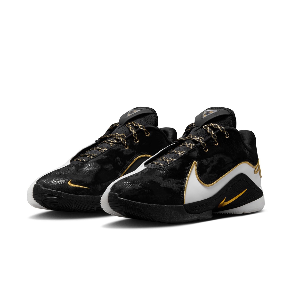Sapatilhas de Basquetebol de Homem Lebron XXII Branco / Preto-2