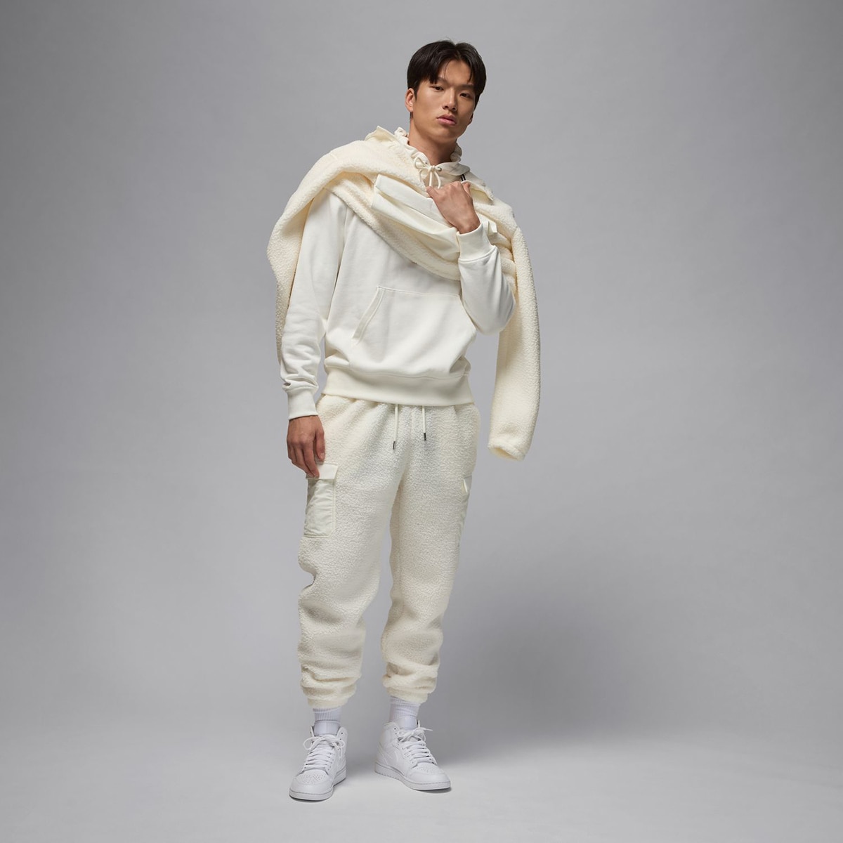 Sapatilhas de Basquetebol de Homem Air Jordan 1 Mid Branco-9