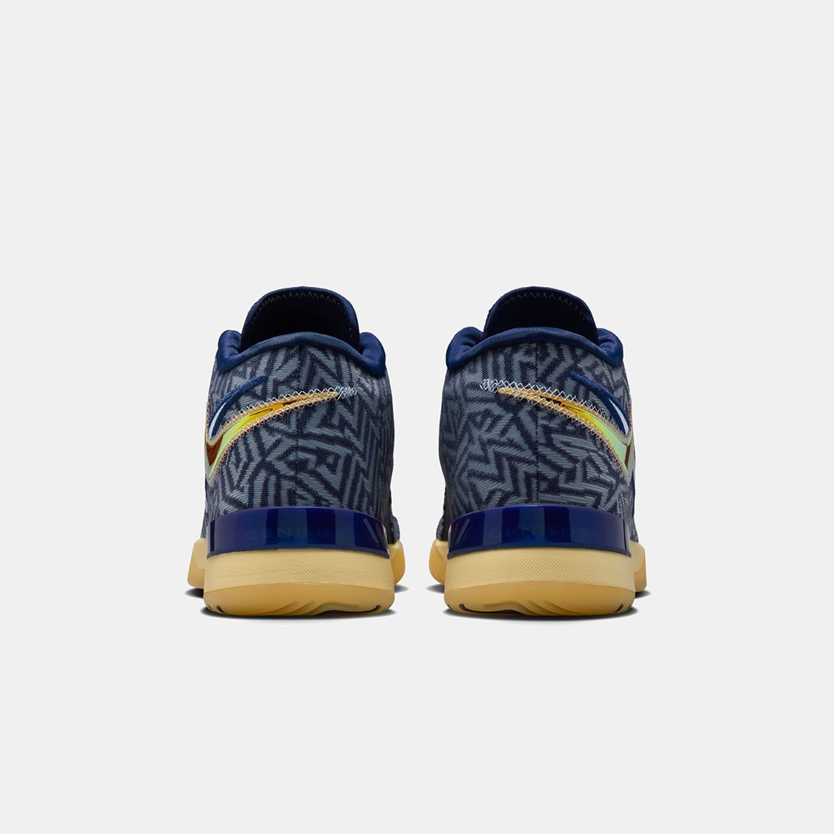 Sapatilhas de Basquetebol de Homem LBJ NXXT Genisus Azul-marinho-7