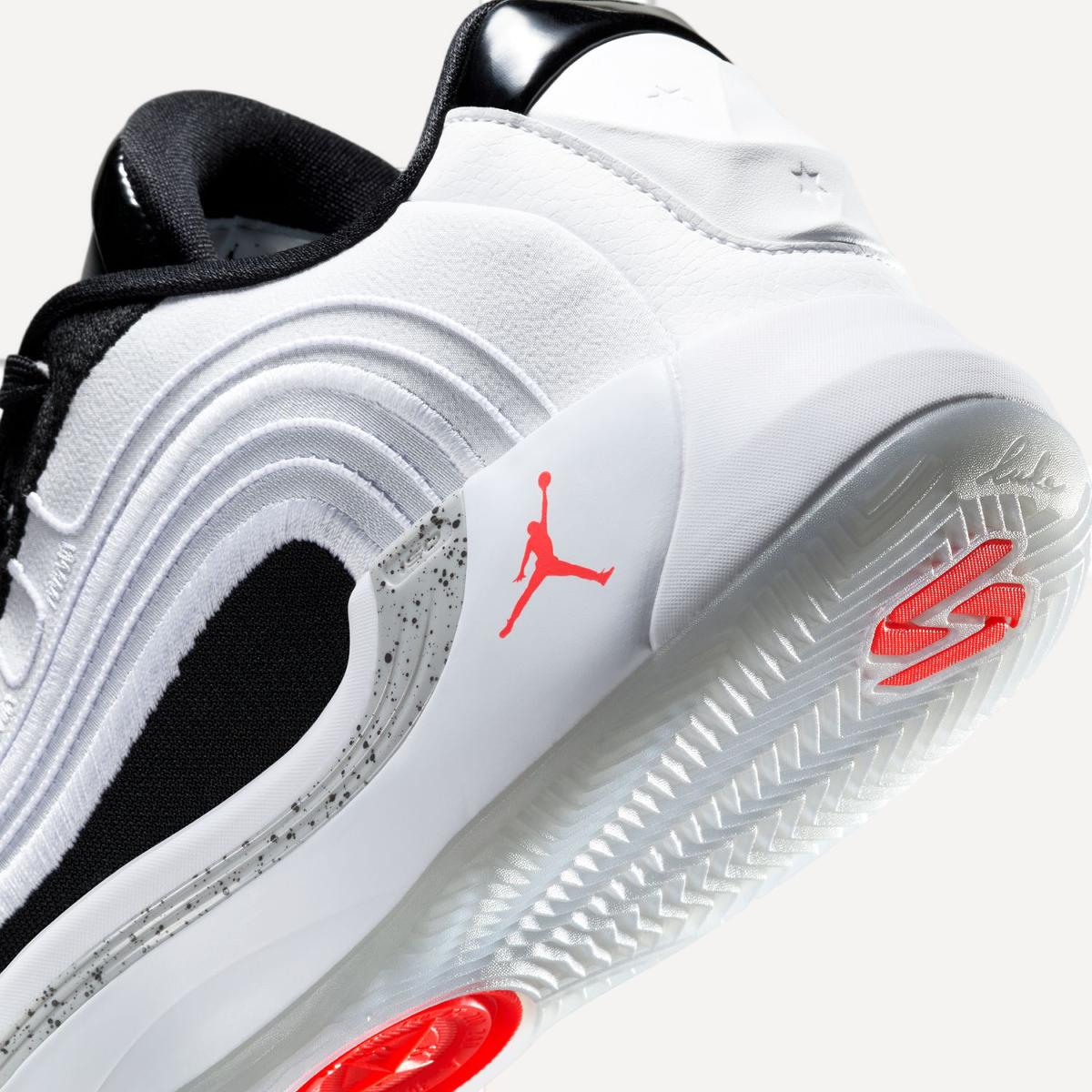 Sapatilhas de Basquetebol de Homem Jordan Luka 4 Branco-10