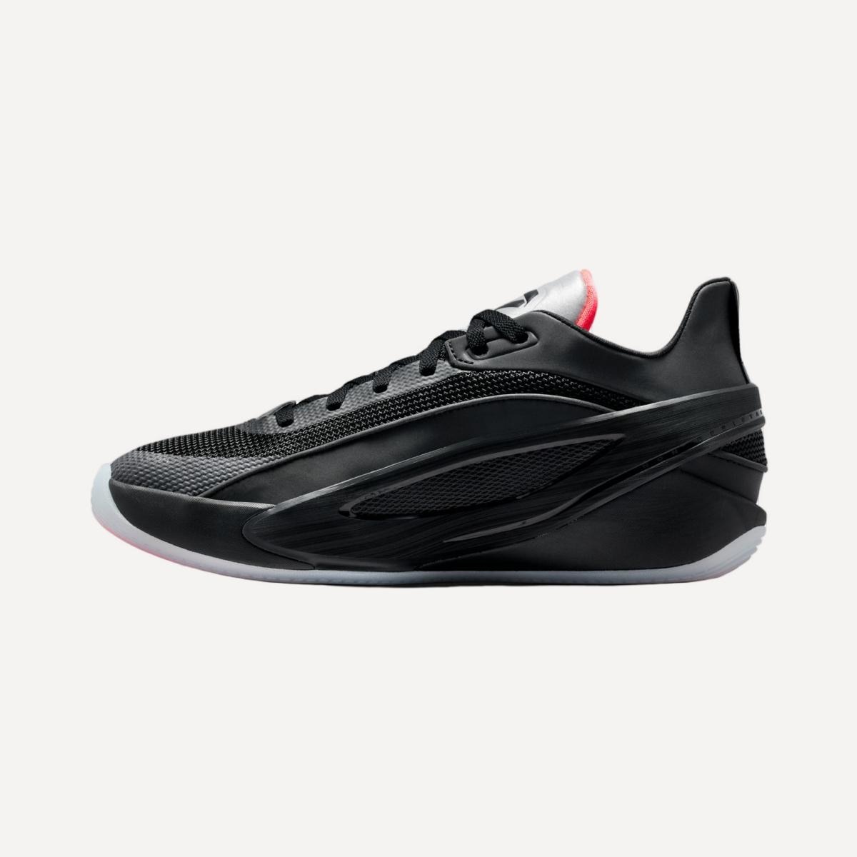 Sapatilhas de Basquetebol de Homem Luka 5 Preto-6
