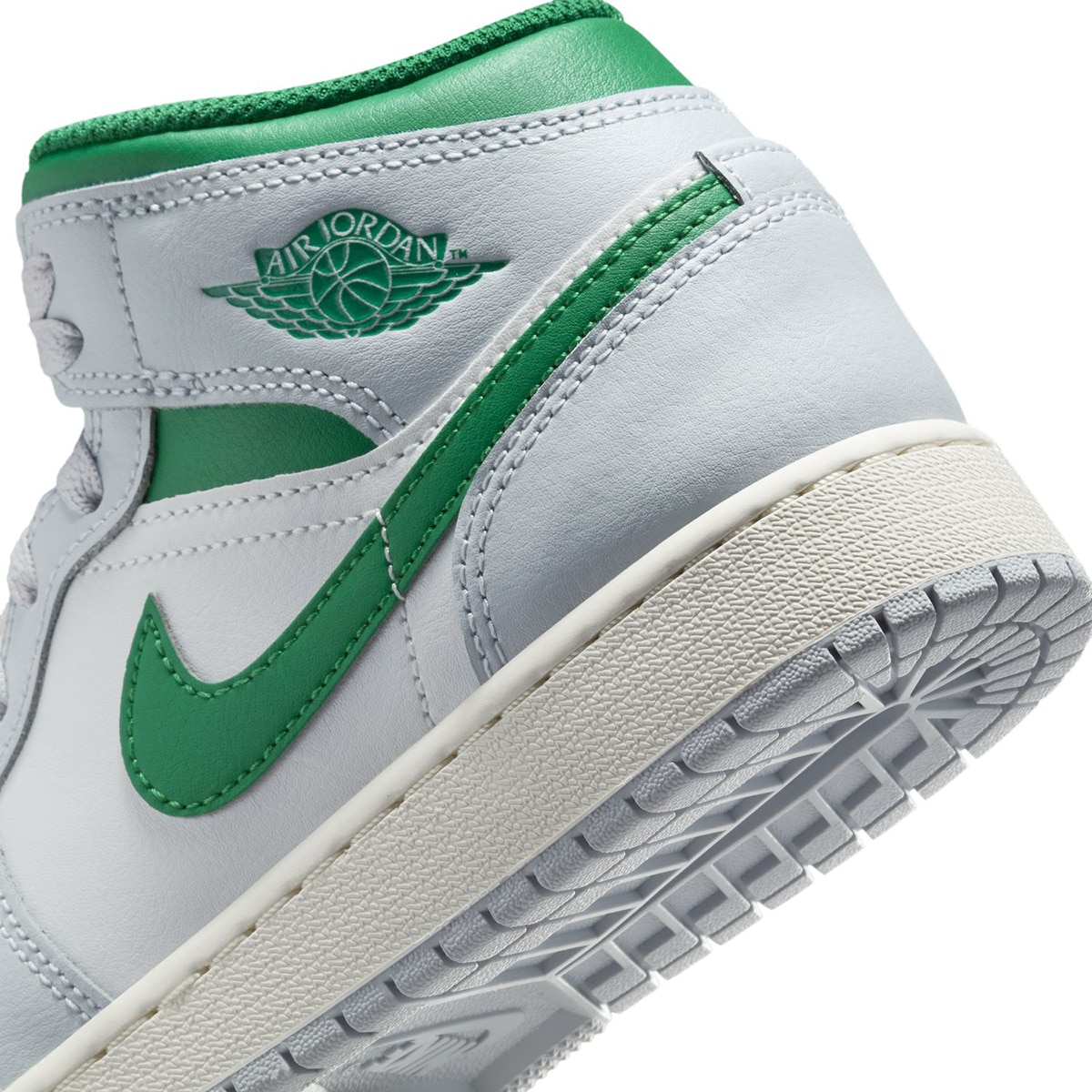 Sapatilhas de Basquetebol de Criança Air Jordan 1 Mid Branco / Verde-8