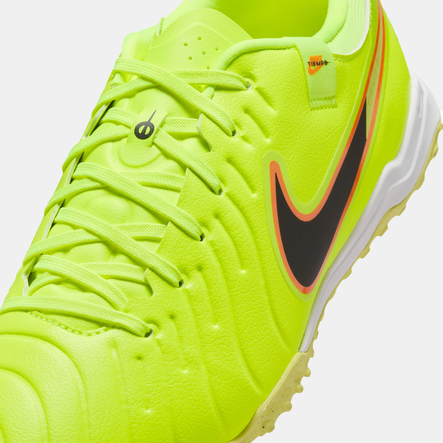 Chuteiras de Futebol Turf de Adulto Legend 10 Academy TF Amarelo-claro-9