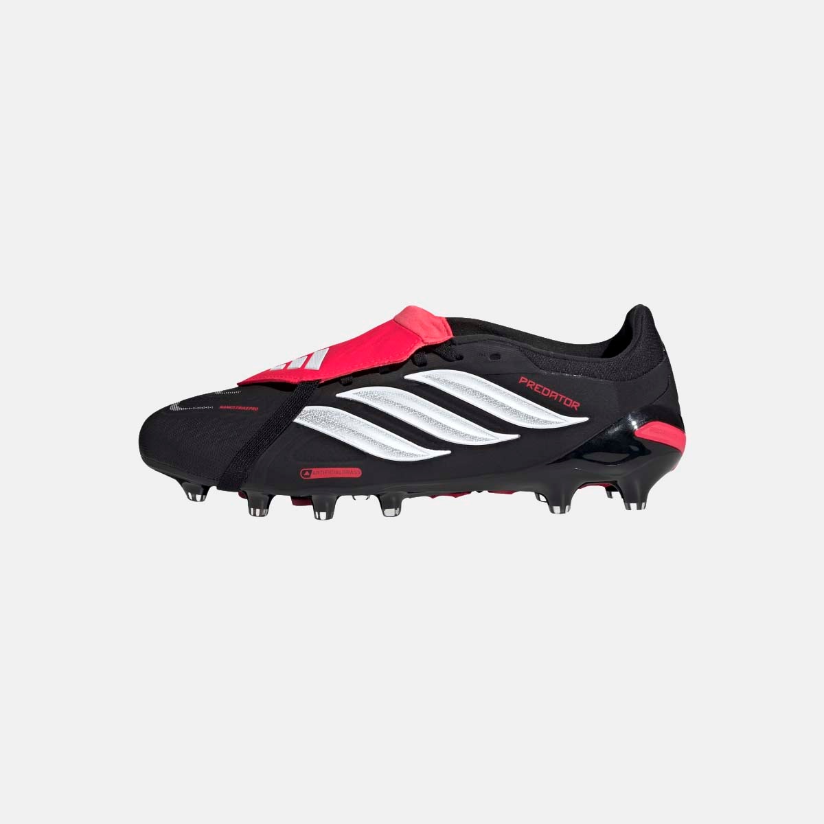 Chuteiras de Futebol de Homem Predator Pro FT AG Branco / Preto-11