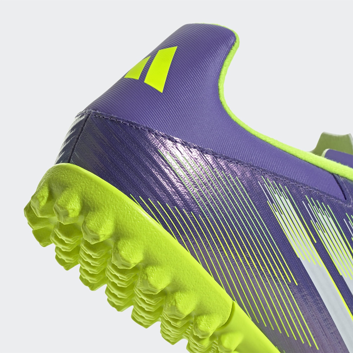 Chuteiras de Futebol de Adulto F50 Club Tf Roxo-7