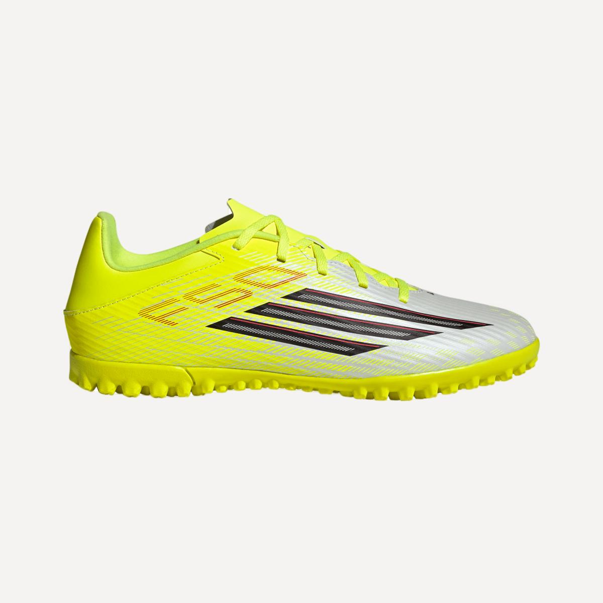 Imagem 0 de Chuteiras de Futebol de Homem F50 Club TF