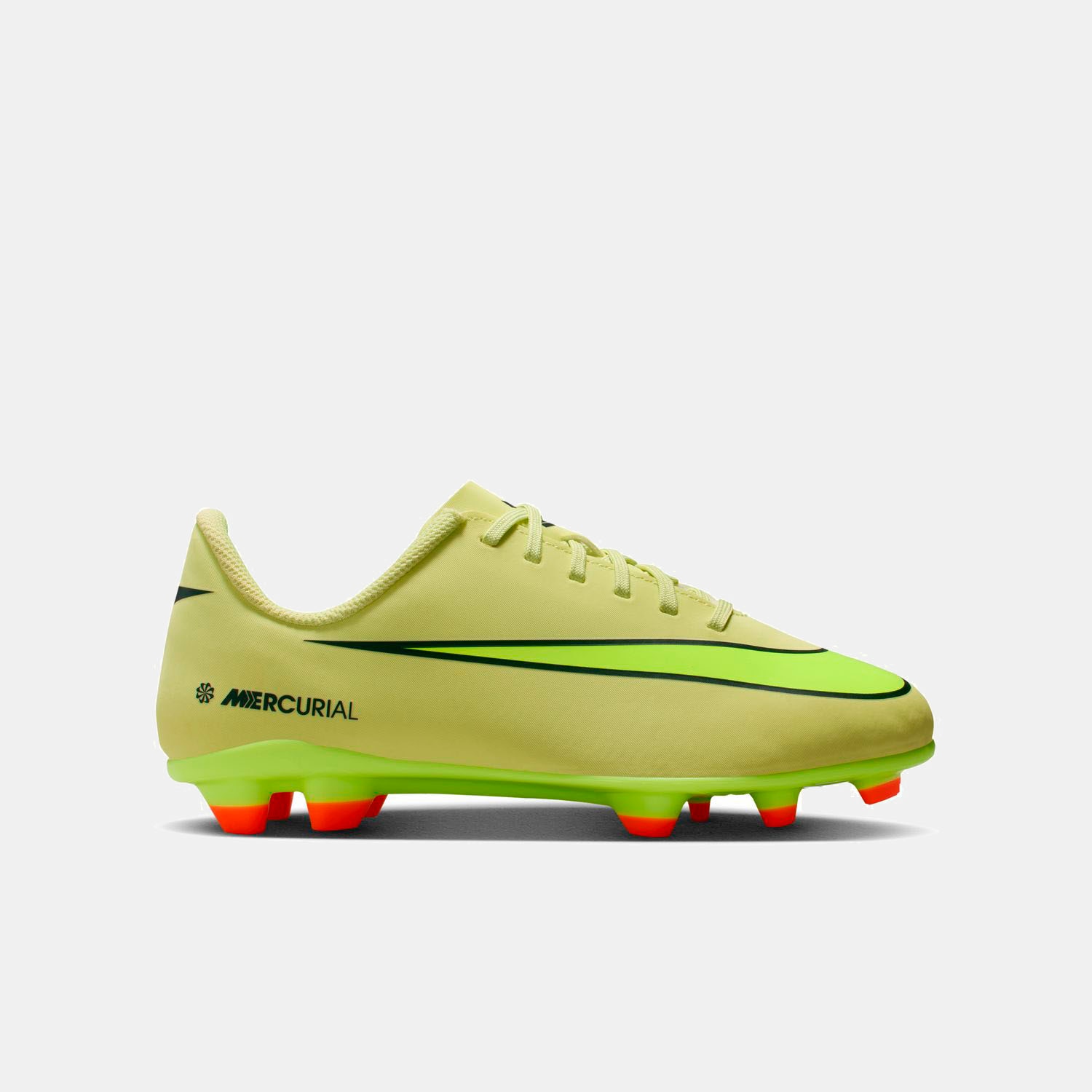 Imagem 0 de Chuteiras de Futebol de Menino JR Vapor 16 Club FG/MG