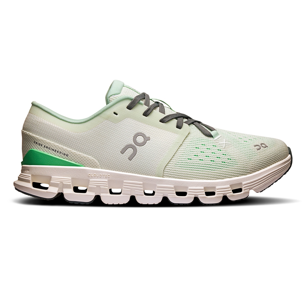 On - Zapatillas de fitness-cross training de mujer Cloud X 4 On.
